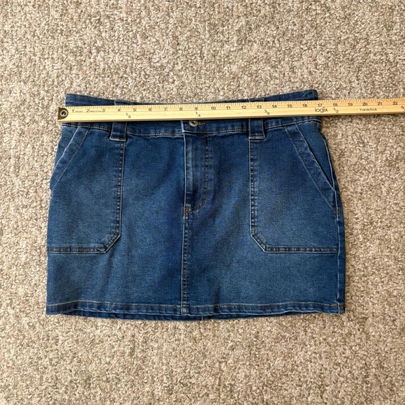 Altard State Jean Skirt Womens Size 11 Mini Denim Blue Pockets 14” Length - Picture 5 of 6